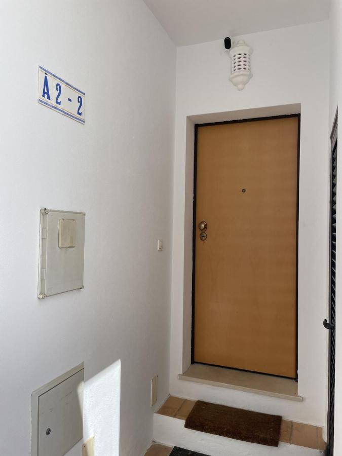 Apartamentos Santa Teresinha Alvor Eksteriør bilde