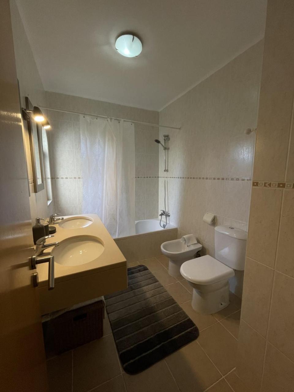 Apartamentos Santa Teresinha Alvor Eksteriør bilde