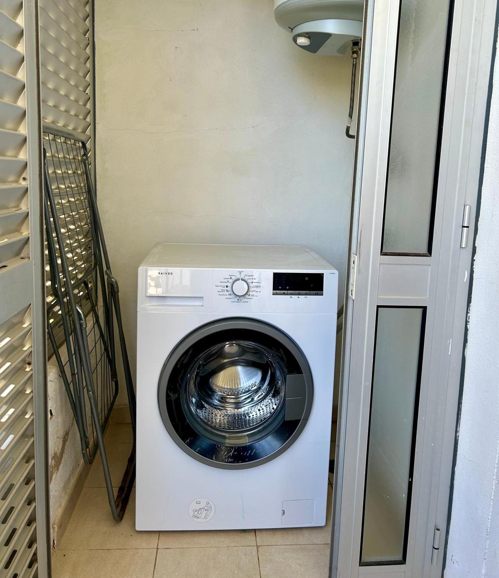 Apartamentos Santa Teresinha Alvor Eksteriør bilde